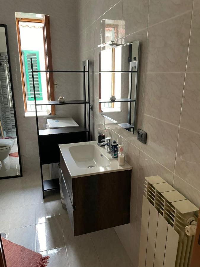 Apartmán La Casa Di Giu Pozzuoli Exteriér fotografie