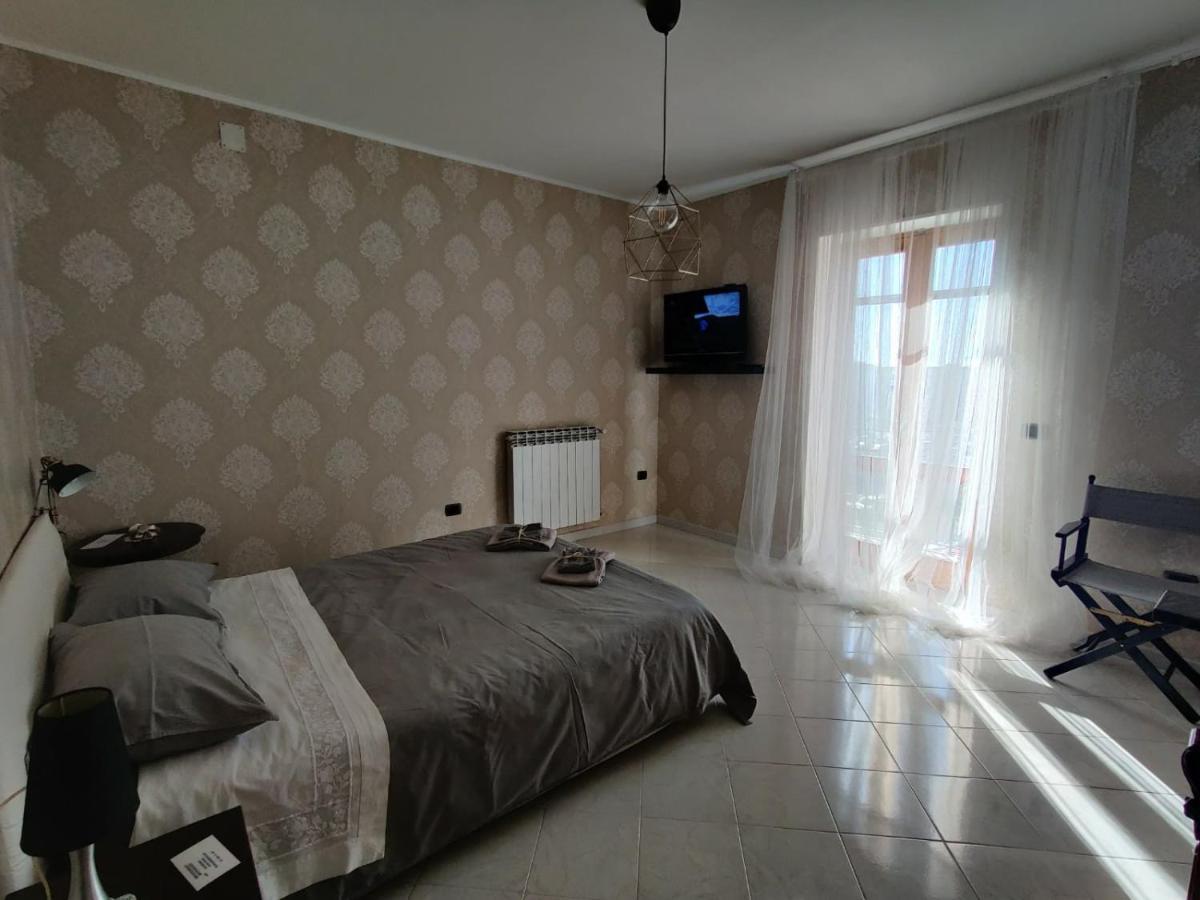 Apartmán La Casa Di Giu Pozzuoli Exteriér fotografie